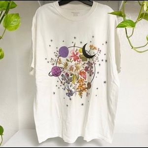 Urban Outfitters Cosmic Floral Oversized Tee